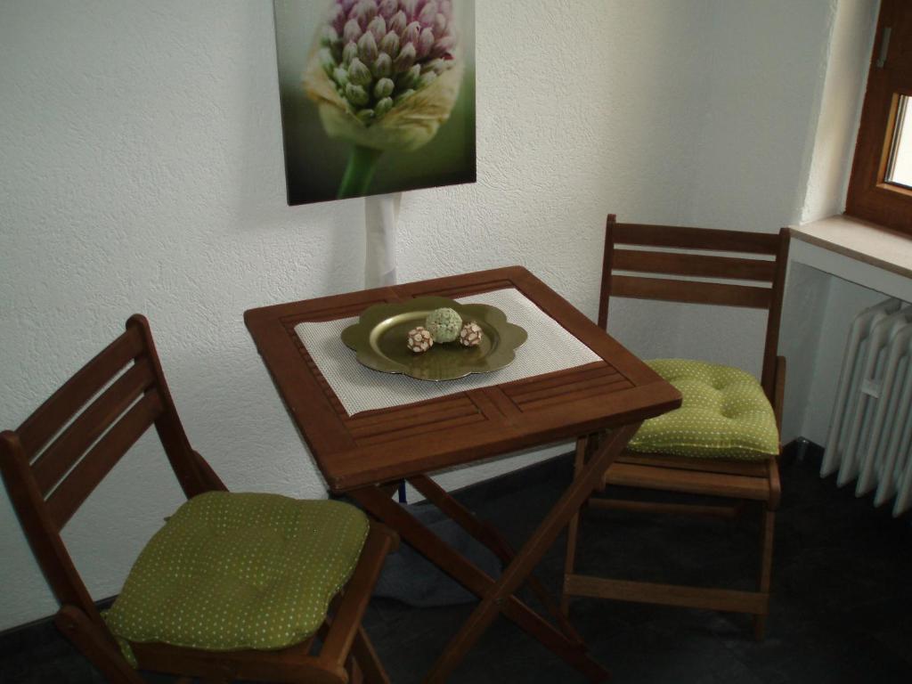 Weingut Theodor Nies Apartment Лорх ам Рейн Стая снимка